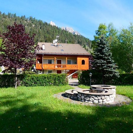 Apartmán Casa El Tobia Pozza di Fassa Exteriér fotografie
