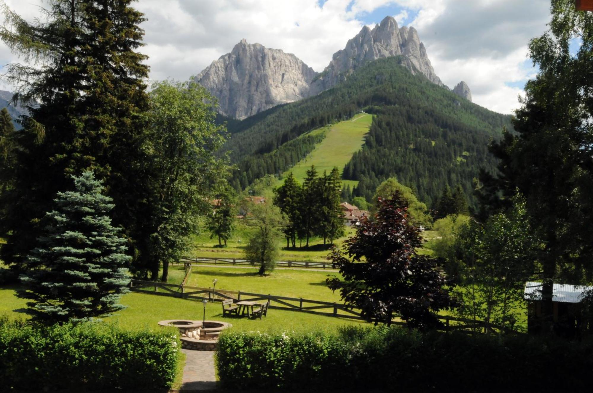 Apartmán Casa El Tobia Pozza di Fassa Exteriér fotografie