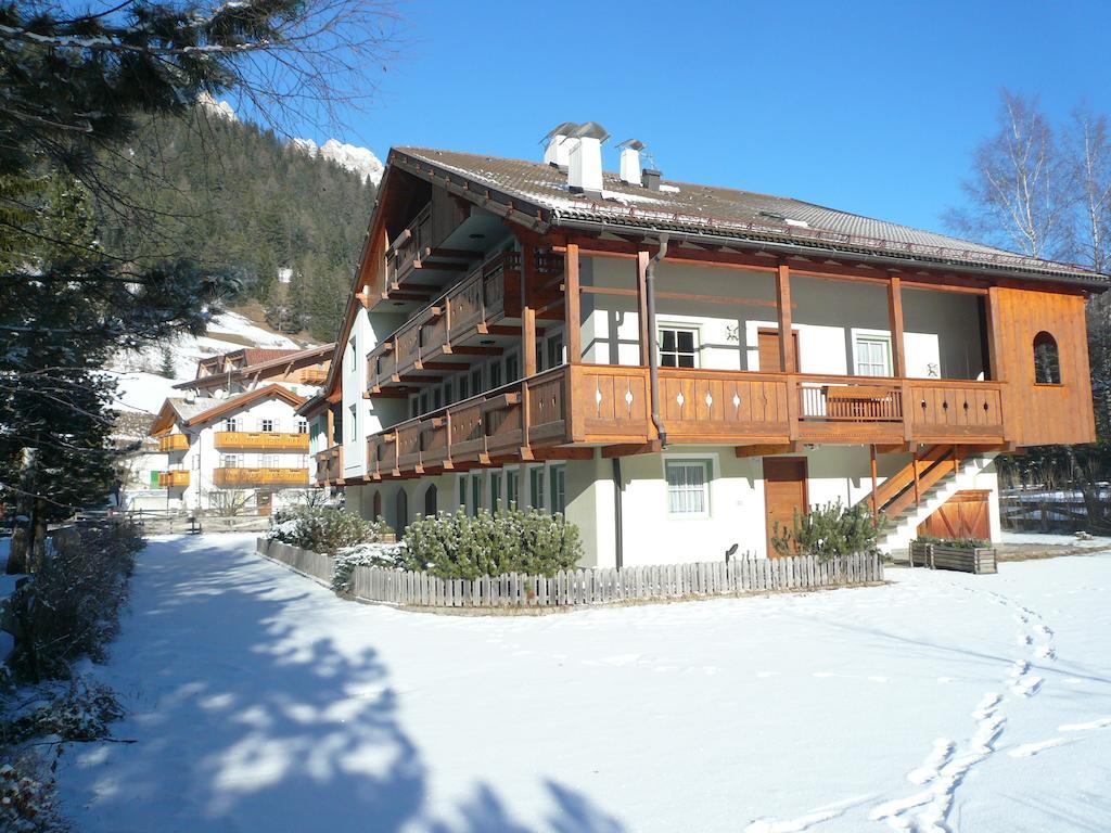 Apartmán Casa El Tobia Pozza di Fassa Exteriér fotografie